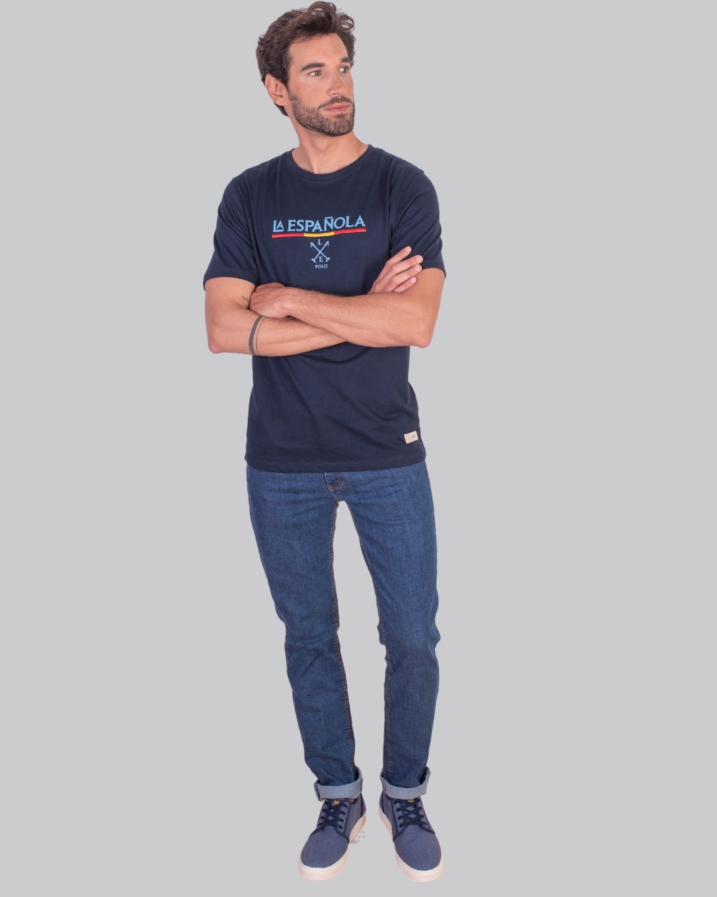 Camiseta algodón bordada y estampada pecho marino serie 10859