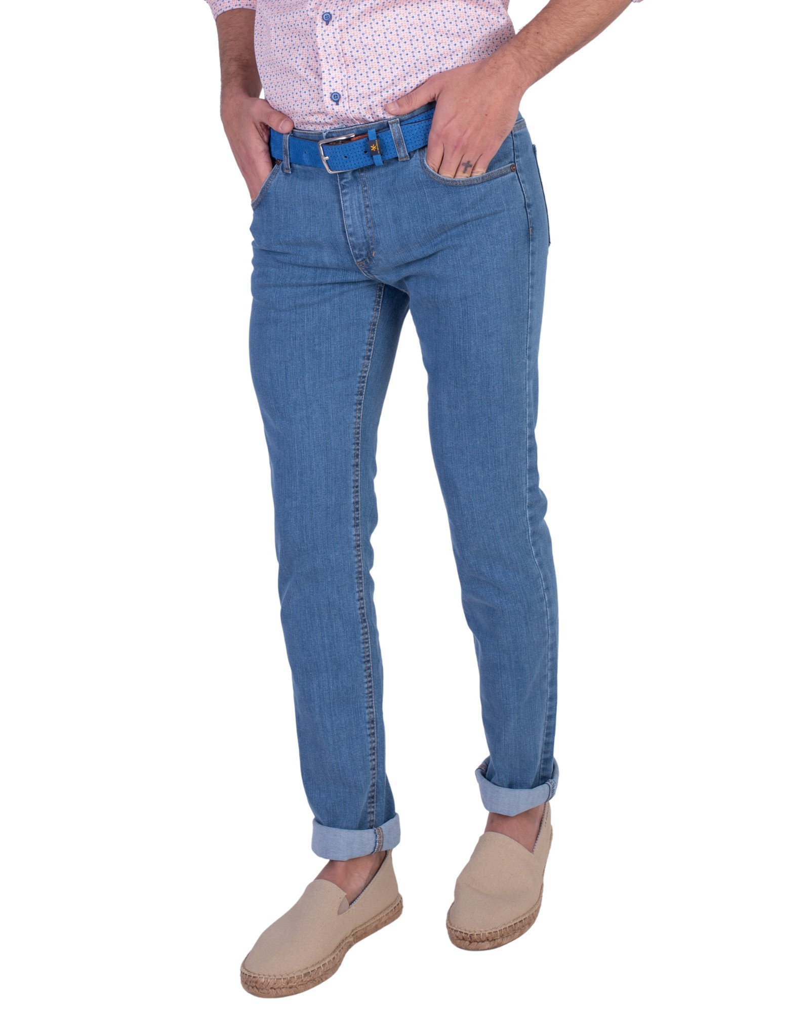 Pantalón vaquero 5 bolsillos lavado break serie 750