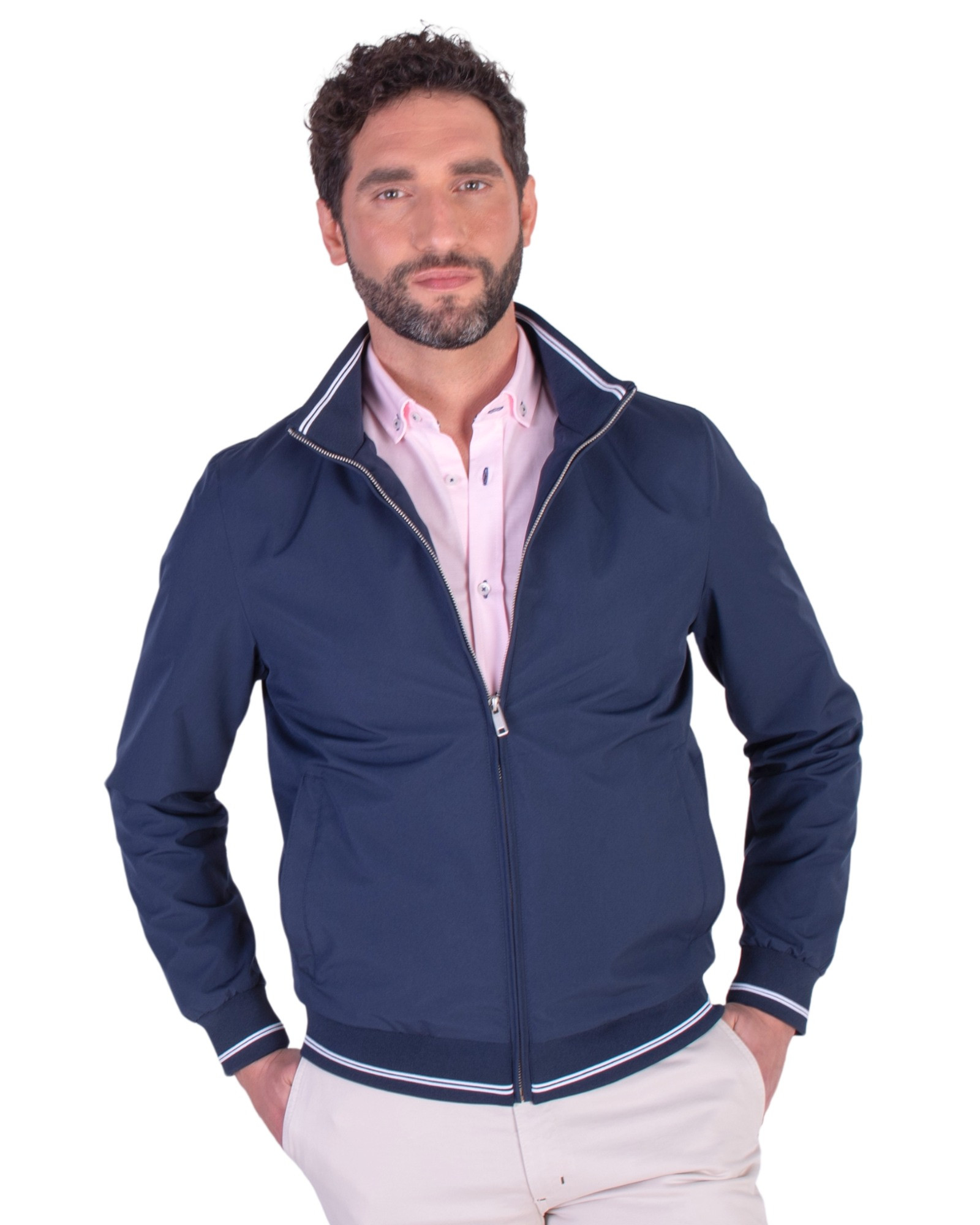 Serie 10885 cazadora tejido tecnico elasticos combinados forro rejilla color azul marino