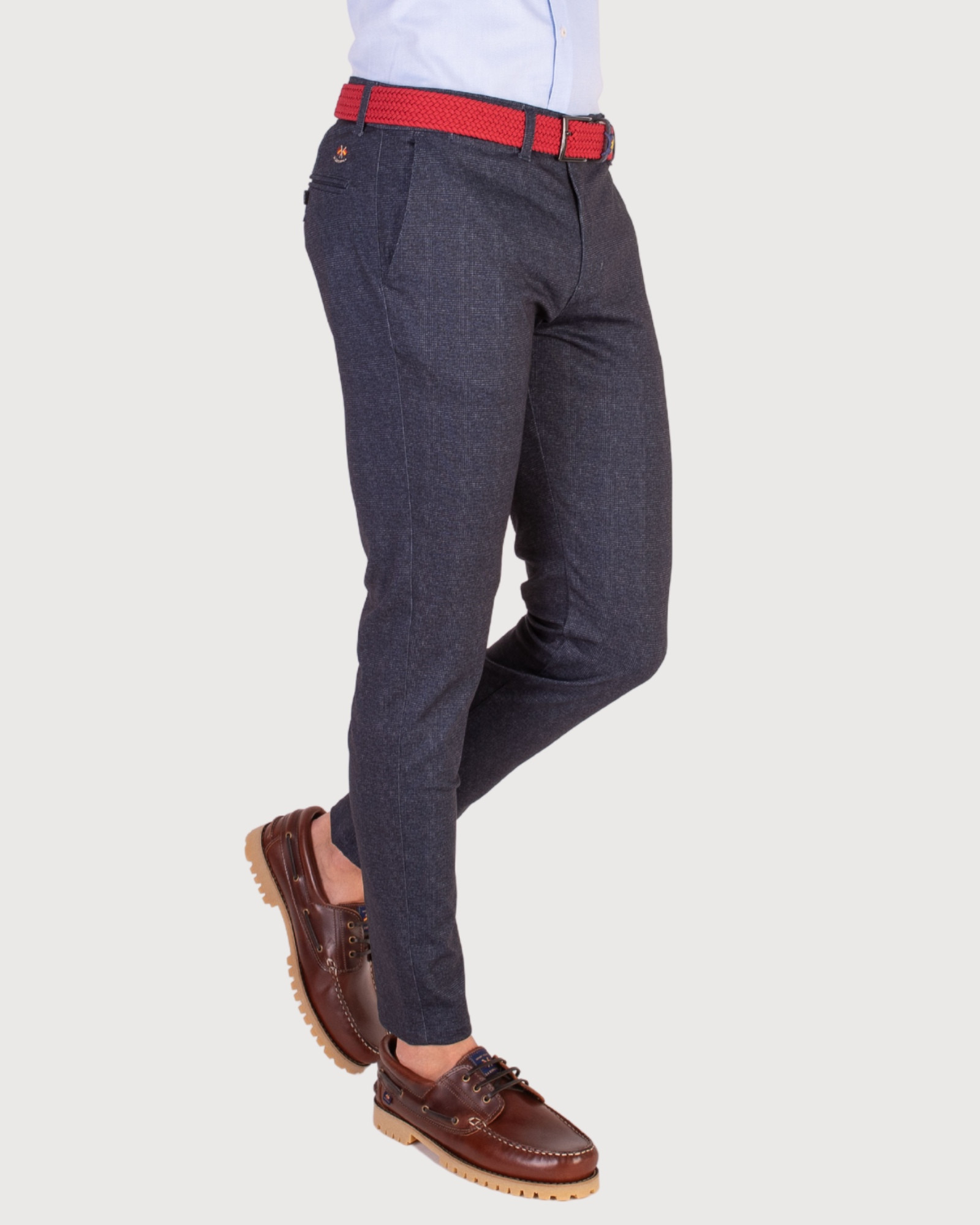 PANTALÓN CHINO CUADROS SERIE 10941