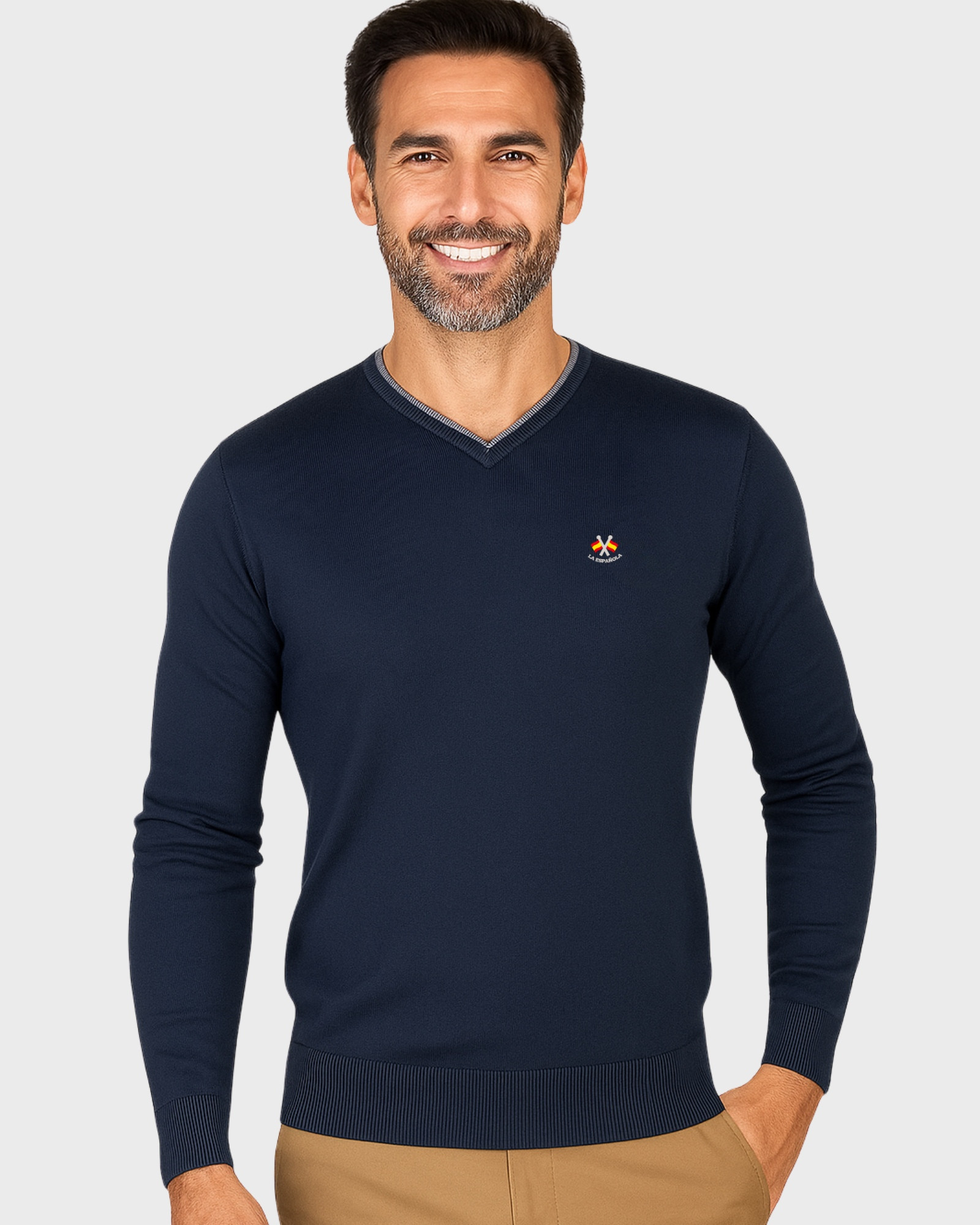 Serie 10916 Suéter básico cuello pico color azul marino