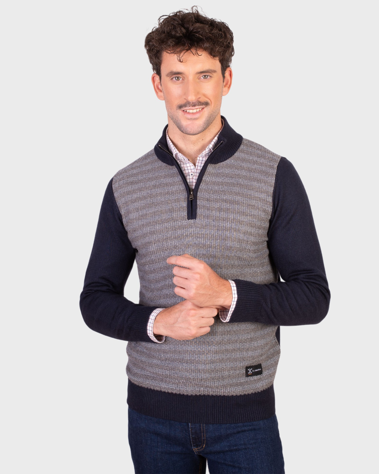 Serie 10923 Suéter cuello polo cremallera combinado color único