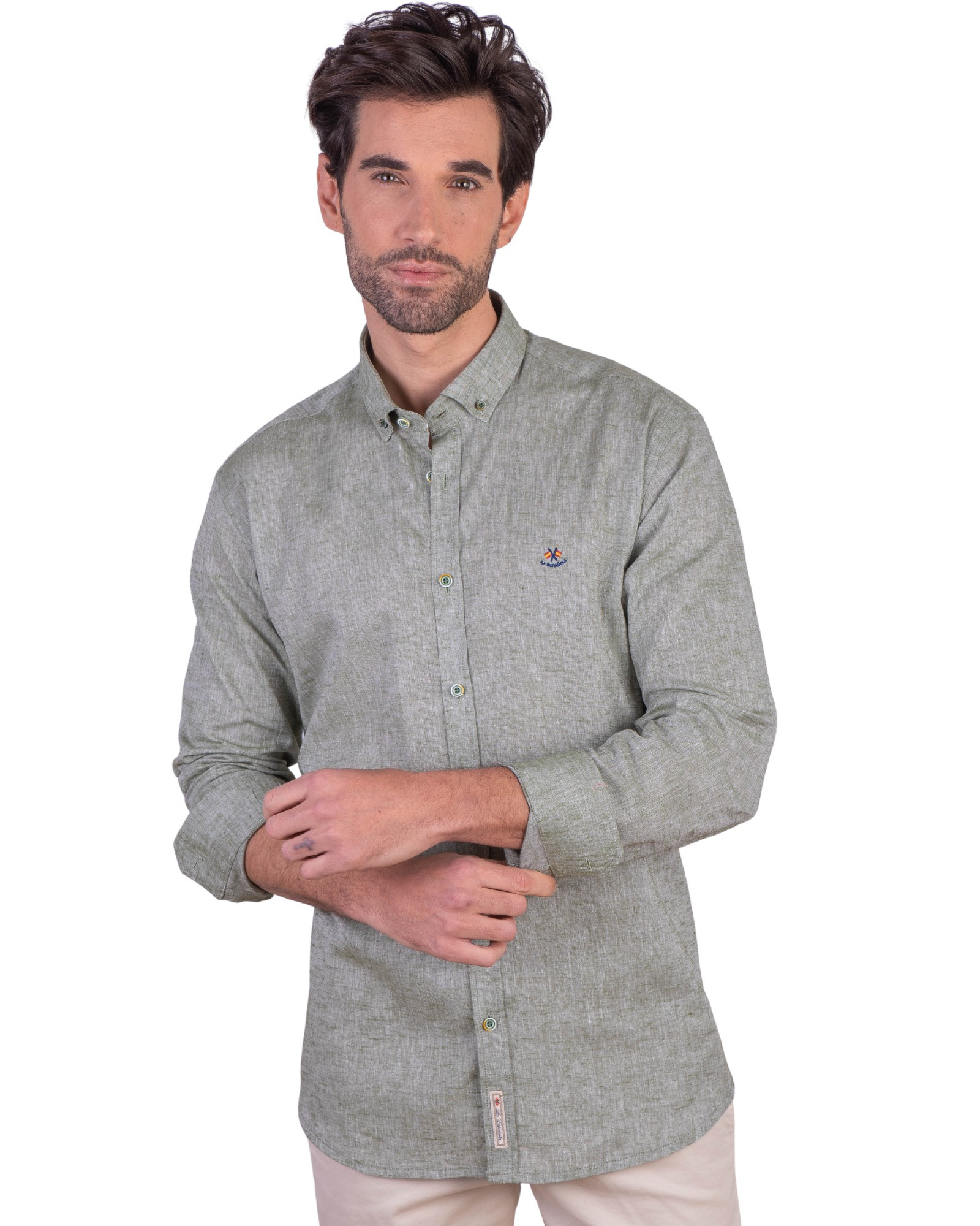 Serie 56435 Camisa lino algodón cuello botón color kaqui
