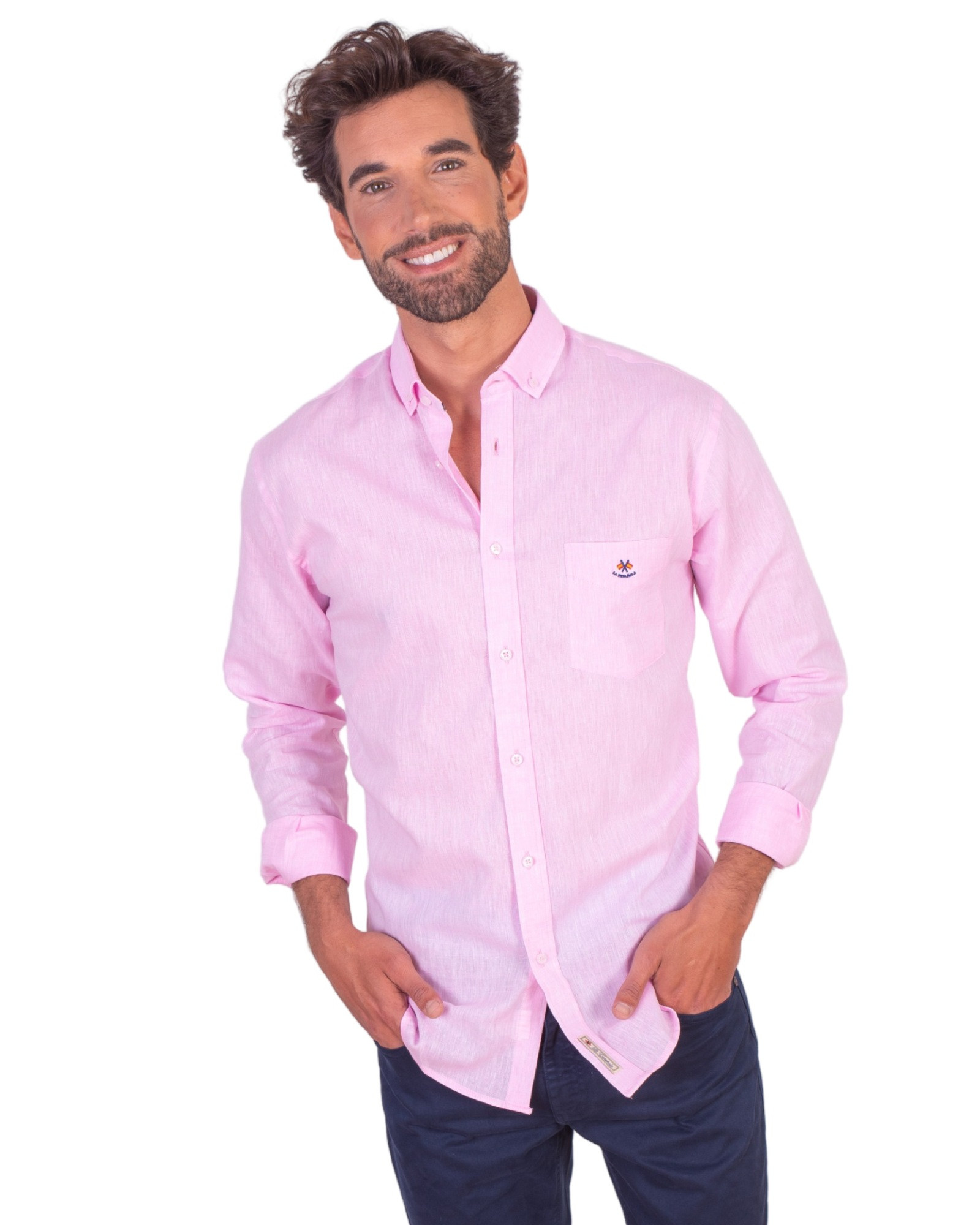 Serie 36141 Camisa algodón lino patrón regular con bolsillo, cuello botón color rosa