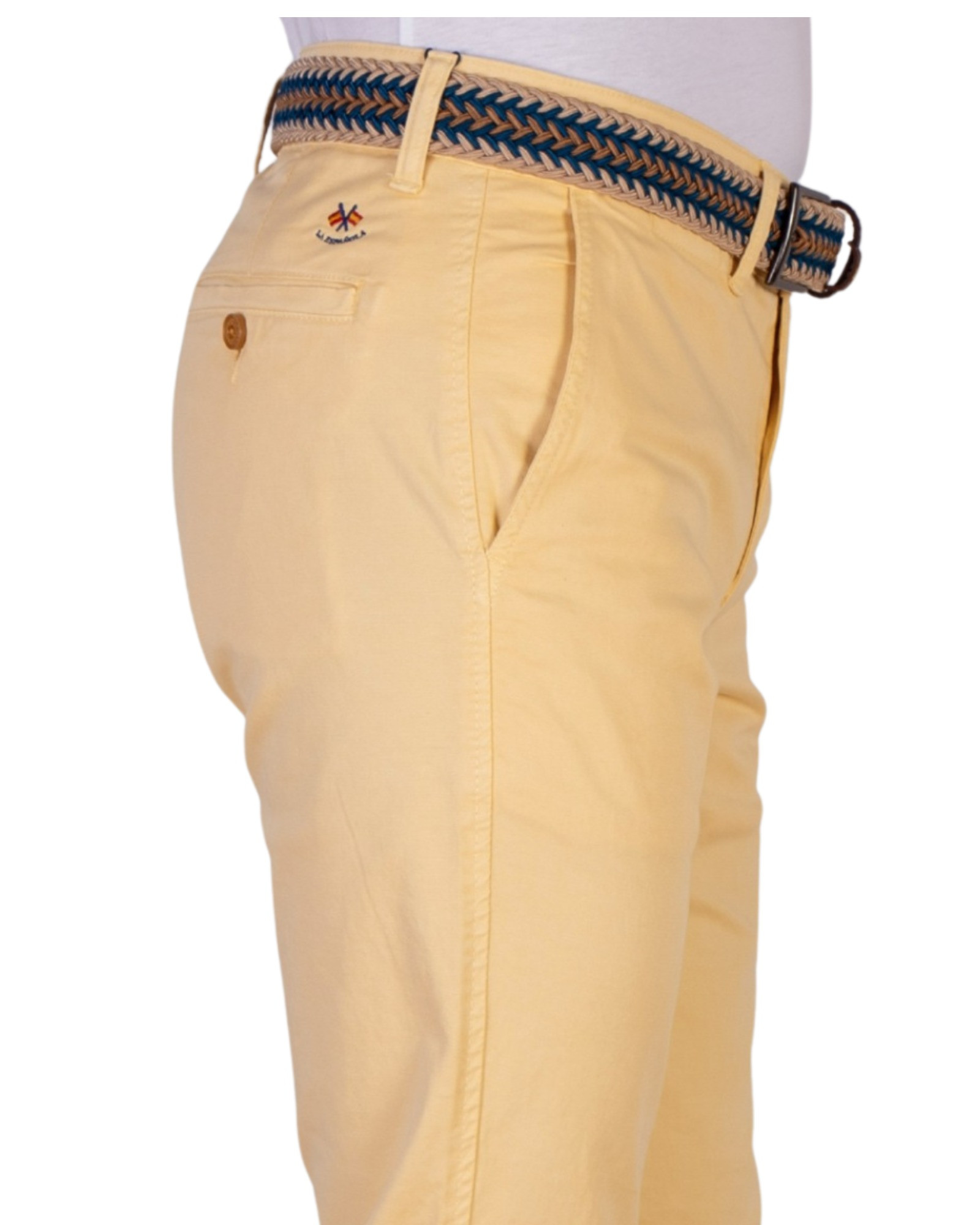 Serie Gurbindo Pantalón chino algodón color amarillo