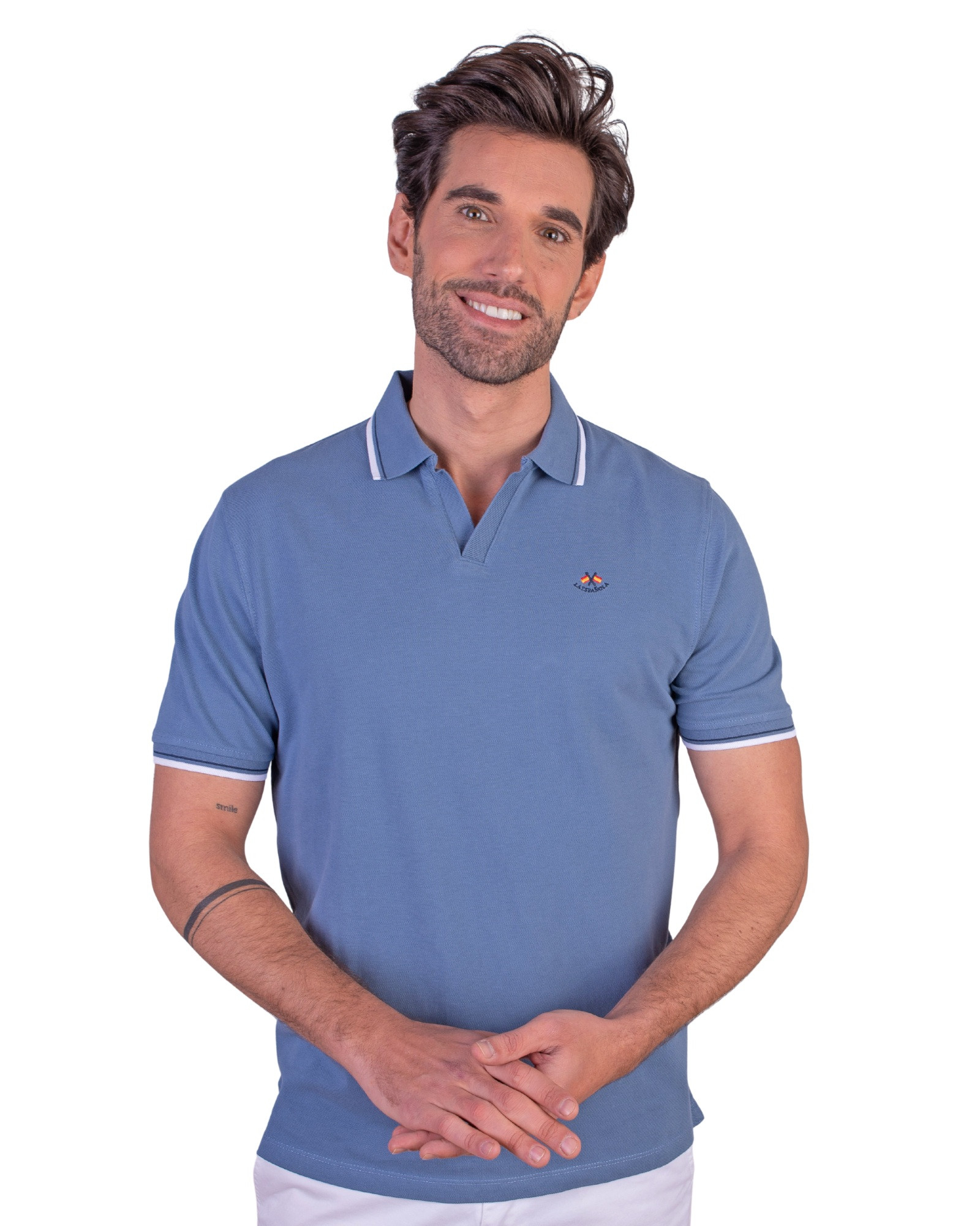 Serie 10877 Polo manga corta liso granito cuello en V color tejano