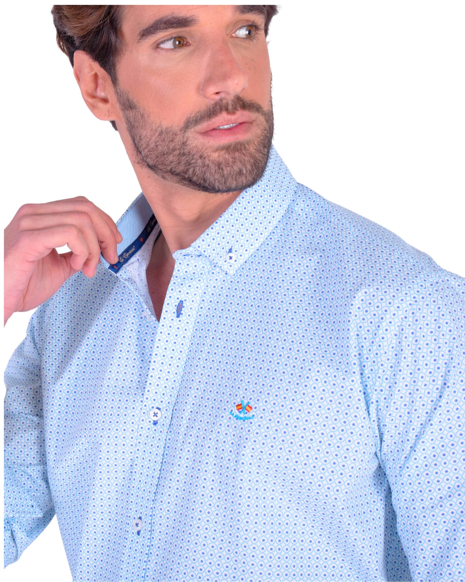 Serie 56154 Camisa algodón estampada cuello botón color único